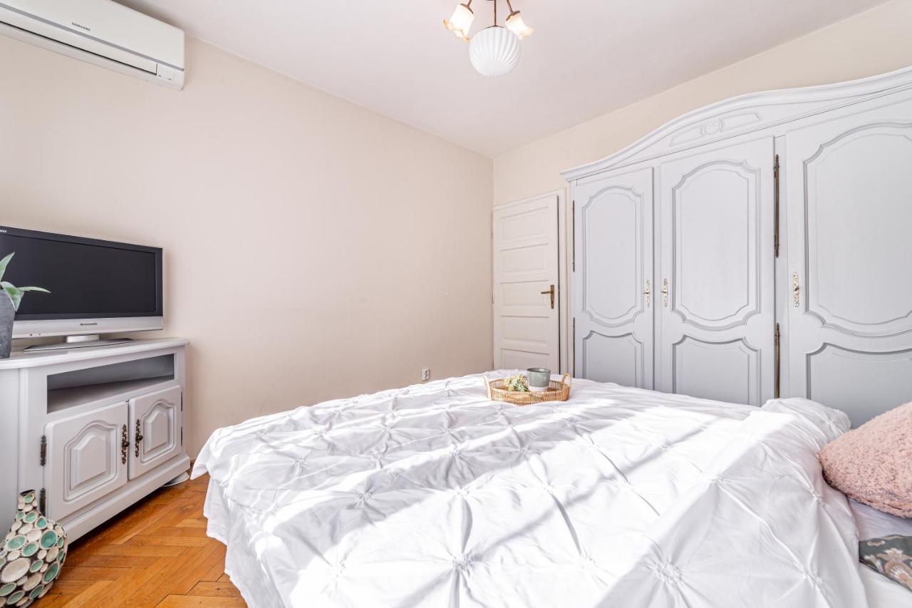 Nala Central Apartment 아라드 외부 사진